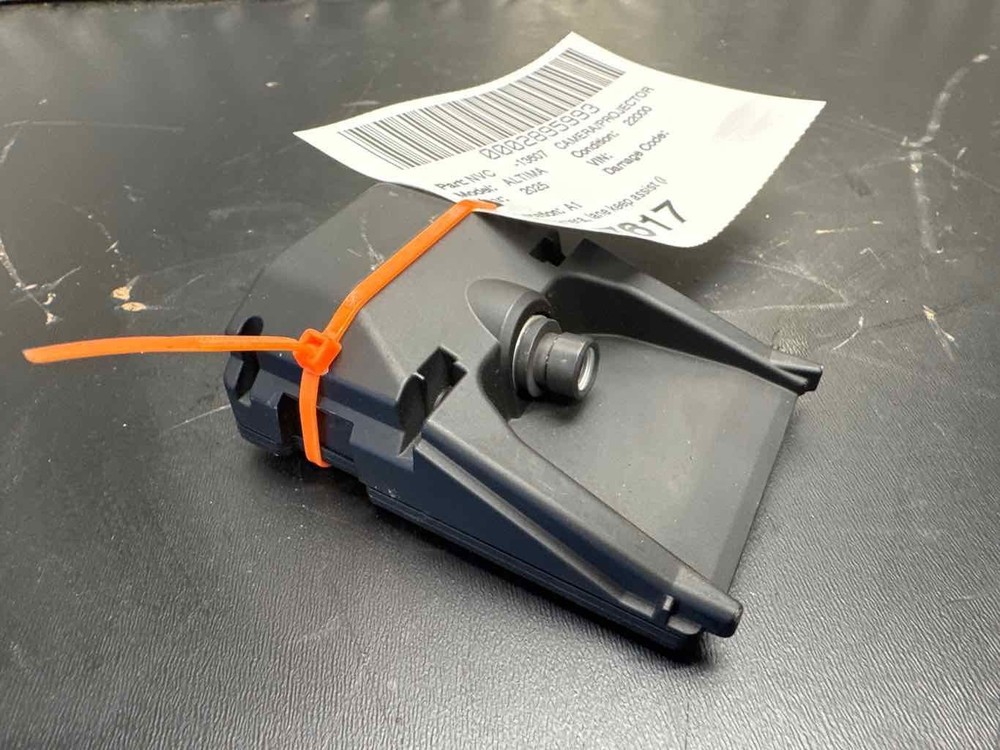 Camera/projector NISSAN ALTIMA 25