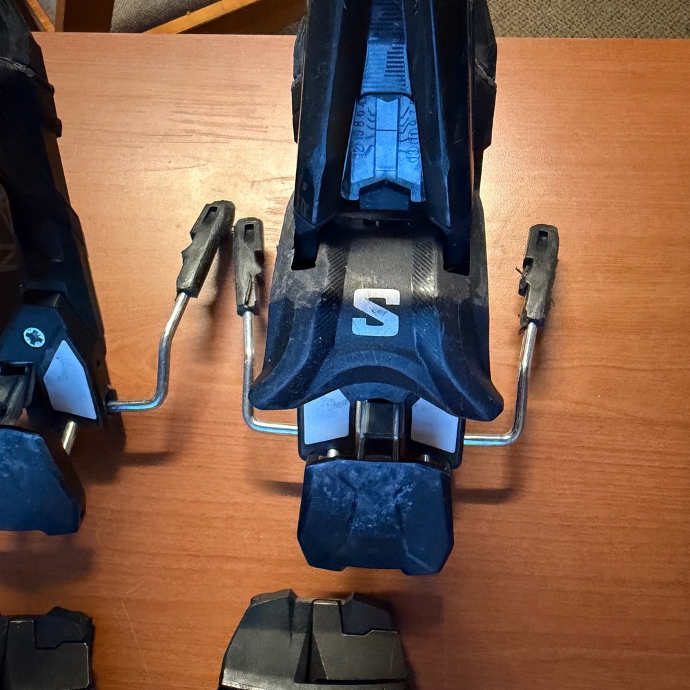 Salomon Strive 13 Demo Ski Bindings Black