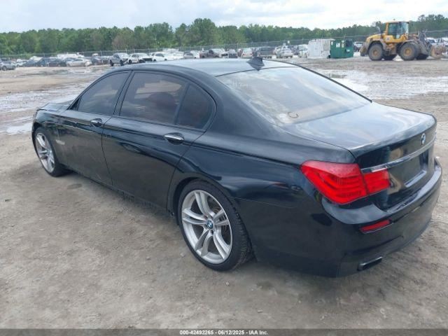 750IL 2012 Glove Box 4912019