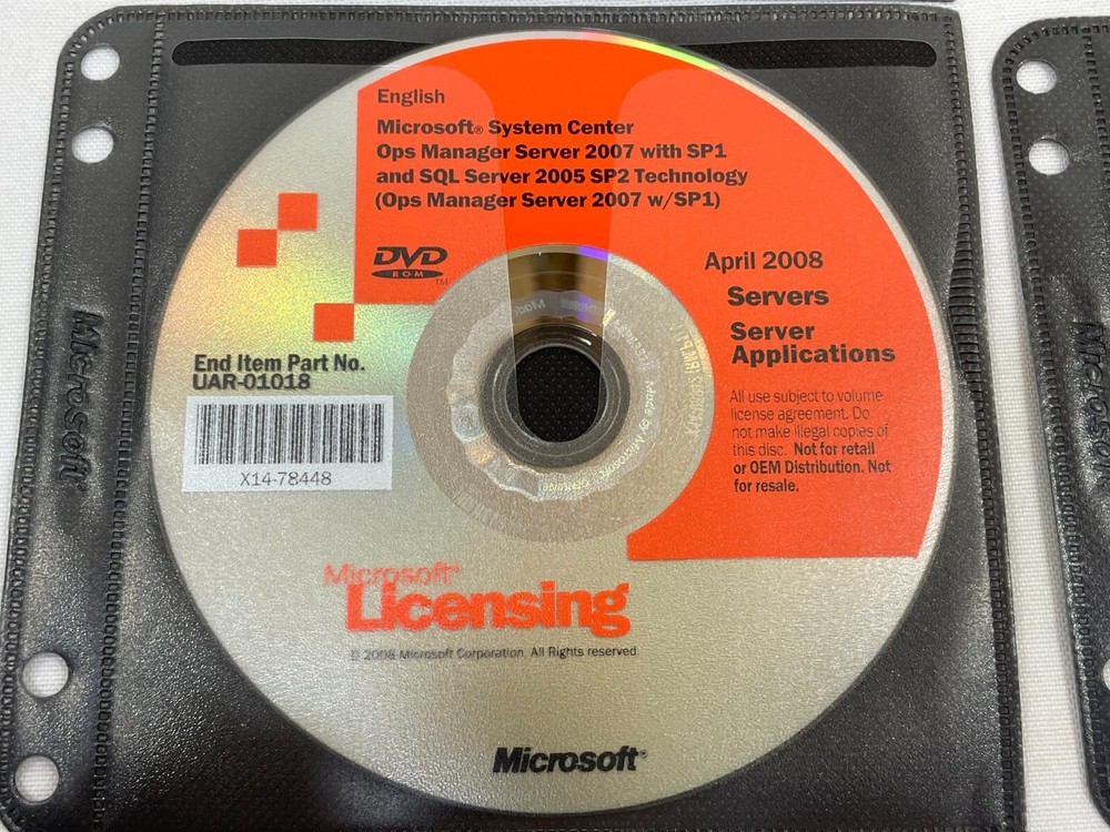 Microsoft System Center Ops Manager Server 2007 SP1 and SQL 2005 DVD Windows PC