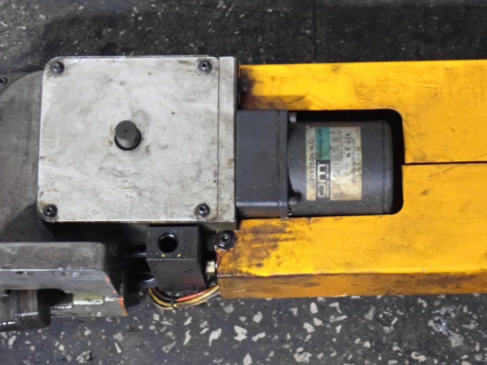 SR ENGINEERING CO NON-TOUCH CLAMP 04200481037