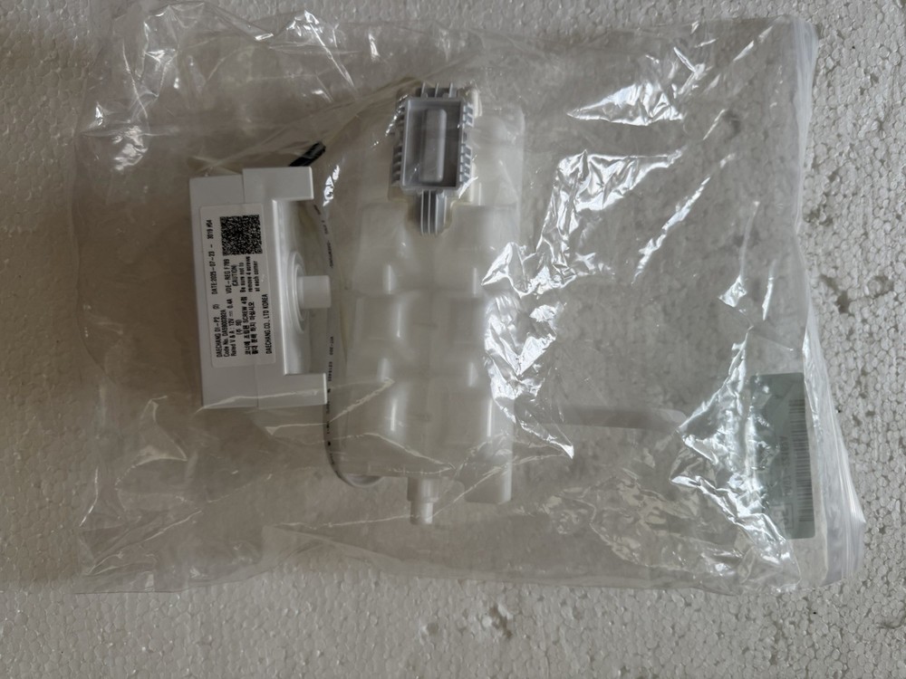 Samsung DA97-22162A Assembly Case Ice