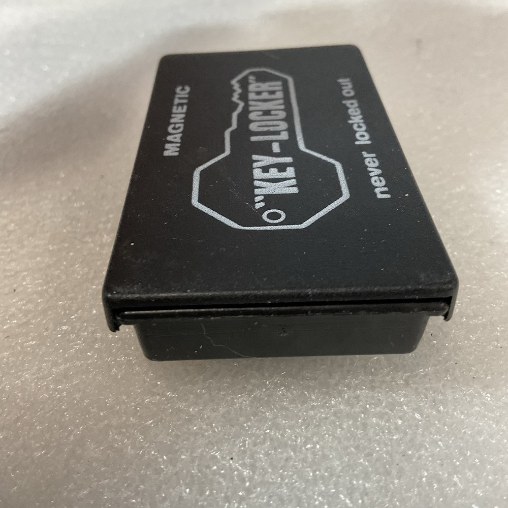 Magnetic Key Locker GnusedTools