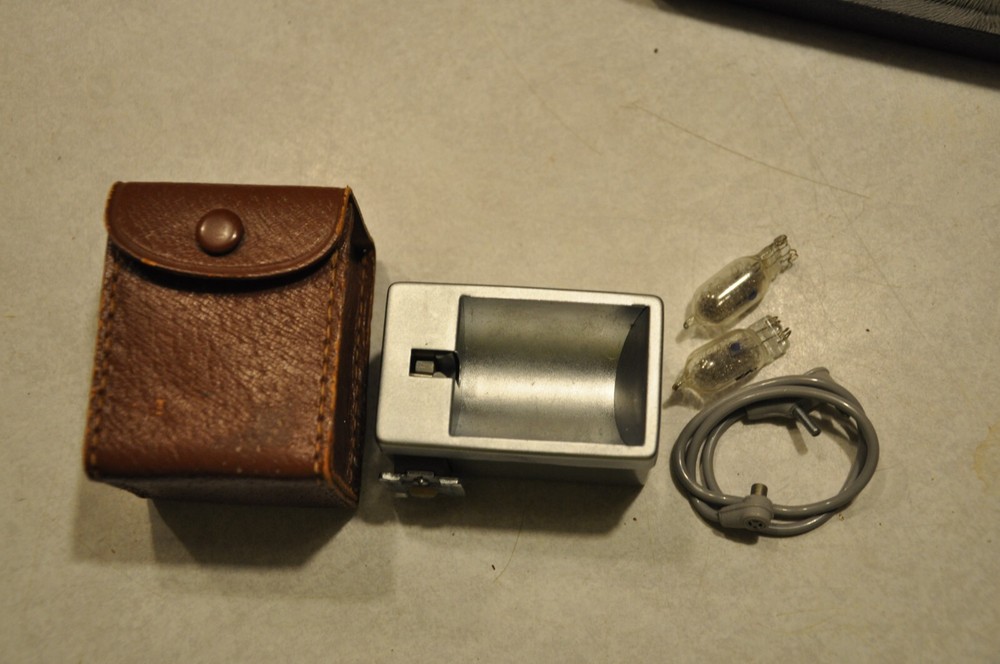 Vintage 1950s Ansco Flash Light With Original Case Untested