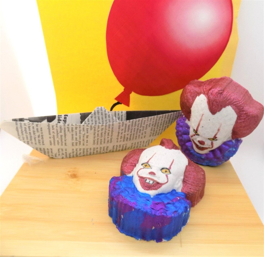 Pennywise Bath Bombs / Clown with Ruffles Bath Bombs