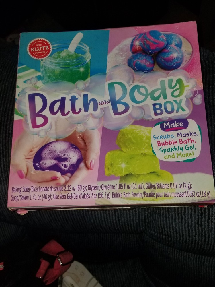 Klutz Bath & Body Box Bath Bomb Kit