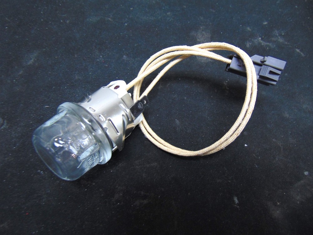 Frigidaire Gas Range GCFG3060BF Light Assembly