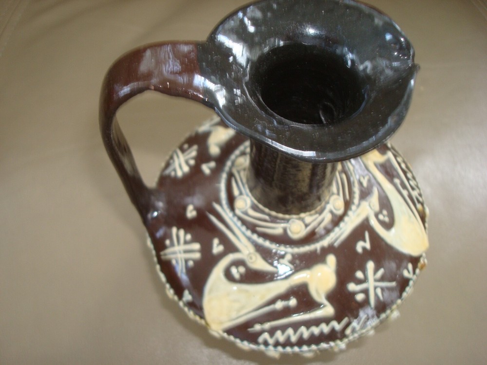 3 VINTAGE DECORATIVE VASES