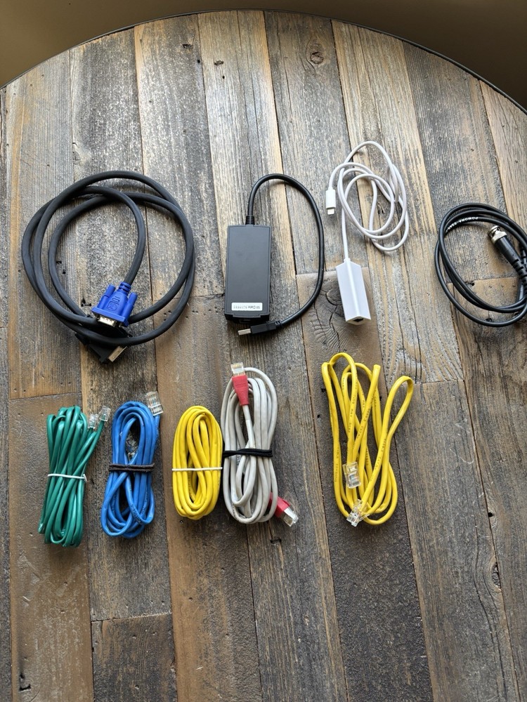 Fluke 683 Enterprise LANMeter Network Cable Tester Analyzer w/ Case Cables