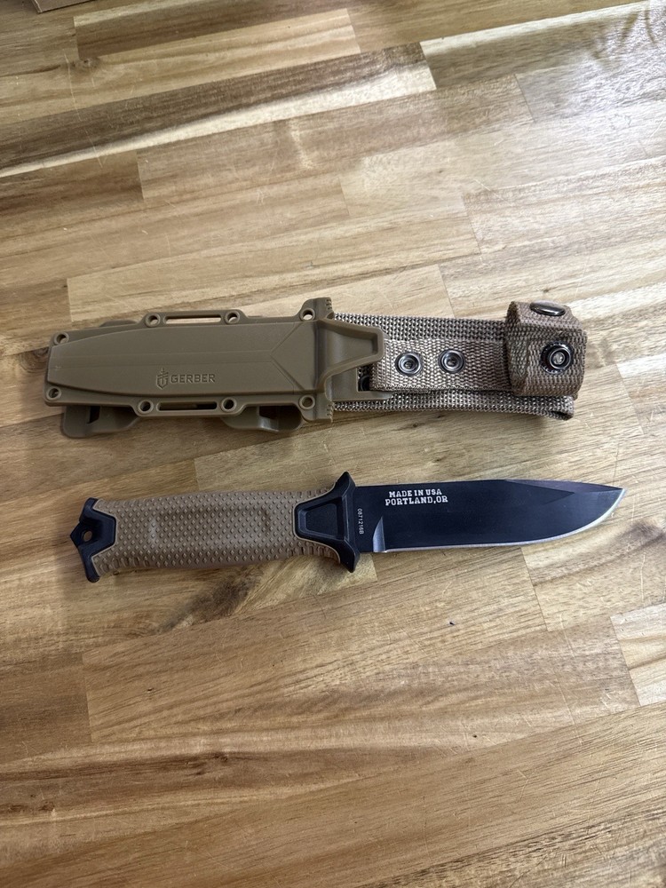 Gerber Strongarm Fixed Blade Fine Edge Knife Modular MOLLE Sheath - Coyote Brown