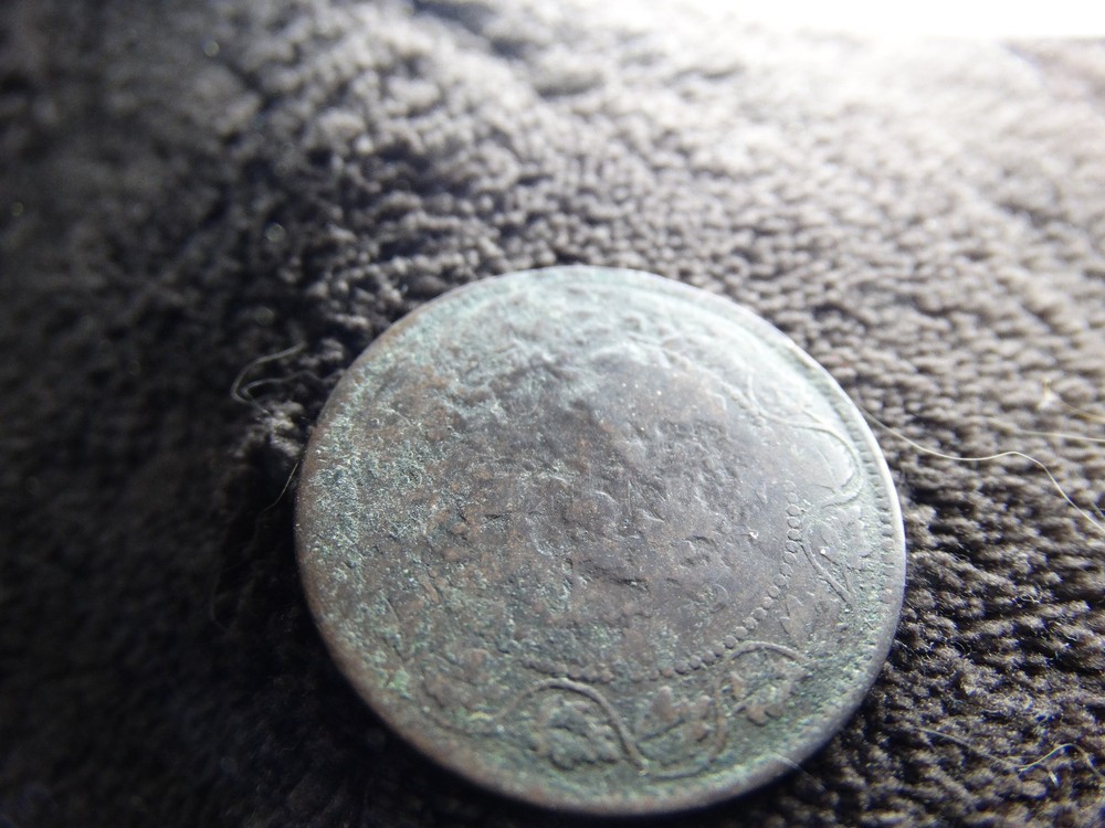Canada large cent coin - date unknown