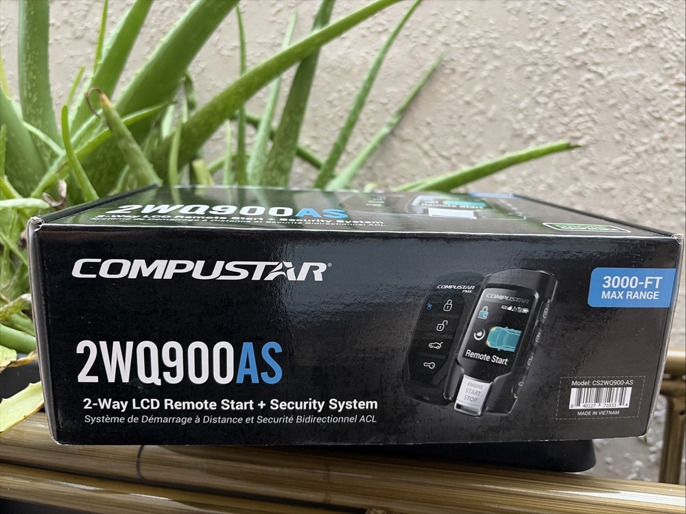 Compustar CS2WQ900-AS 2-Way 3000-FT Range Remote Start Security + BLADE-AL Bypas