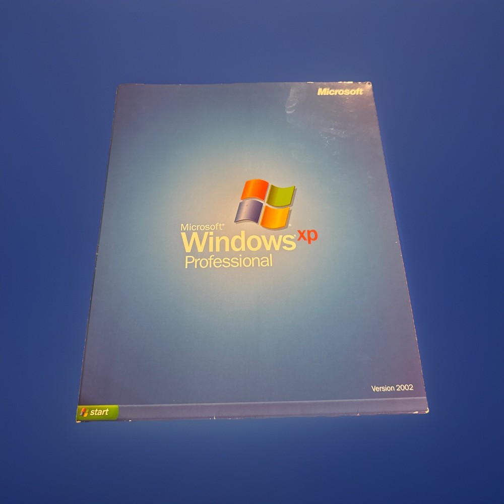 Microsoft Windows XP Professional CD (2002) with License Key