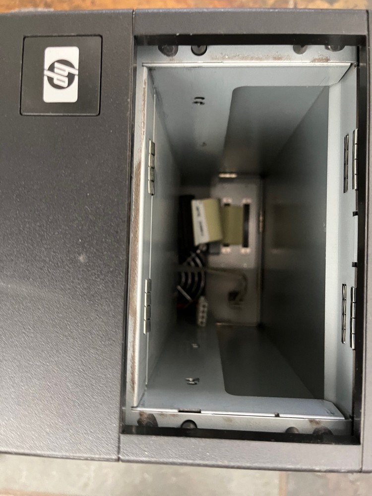 DLT case with working Power Supply