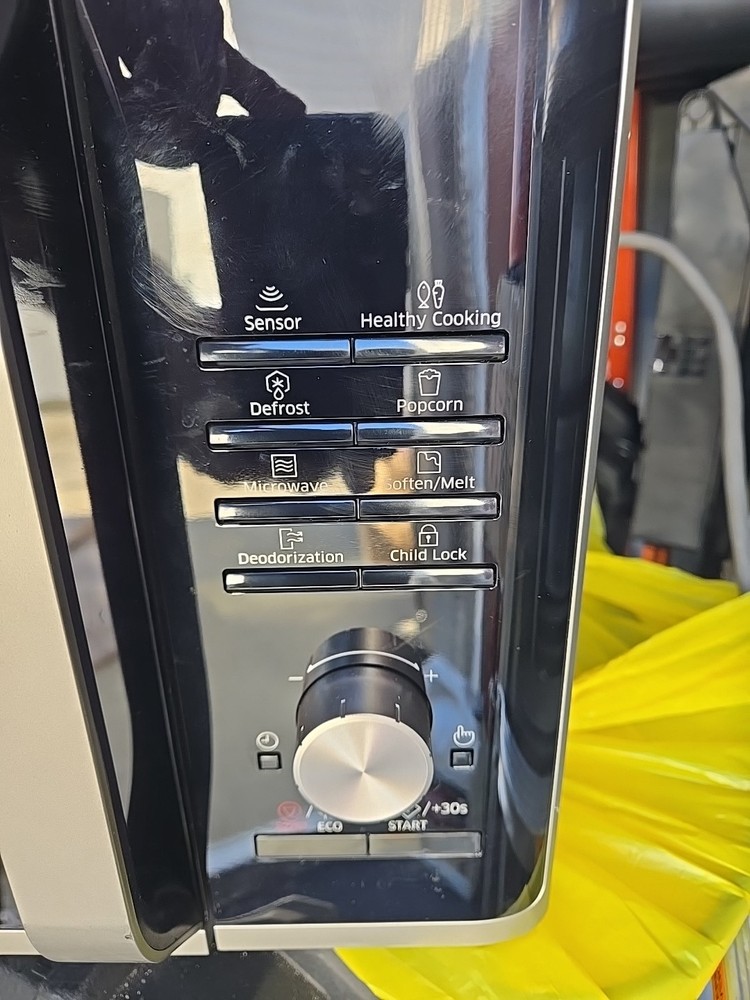 Samsung Microwave ms11k3000