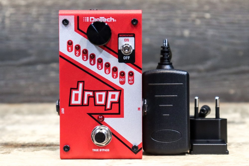 DigiTech Drop Polyphonic Drop Tune Algorithm Advanced Pitch-Shifter Effect Pedal