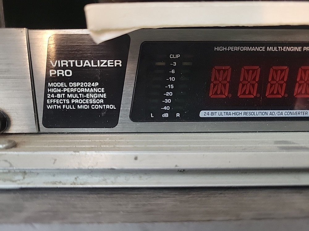 Behringer Virtualizer Pro DSP2024P Effects Processor