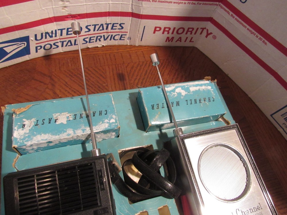 Vintage Channel Master Solid State Superheterodyne Transceiver Set