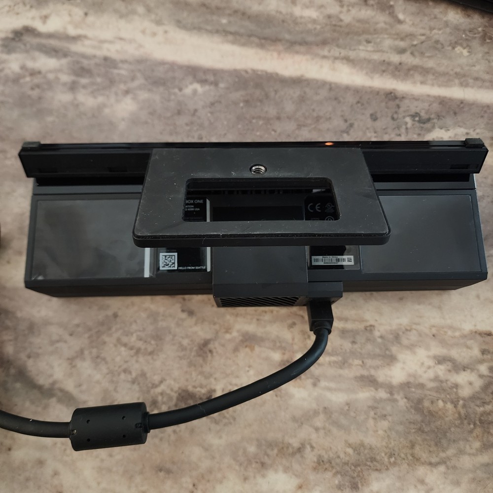 Microsoft Xbox One Kinect Camera Motion Sensor Bar Model 1520 Works Tested