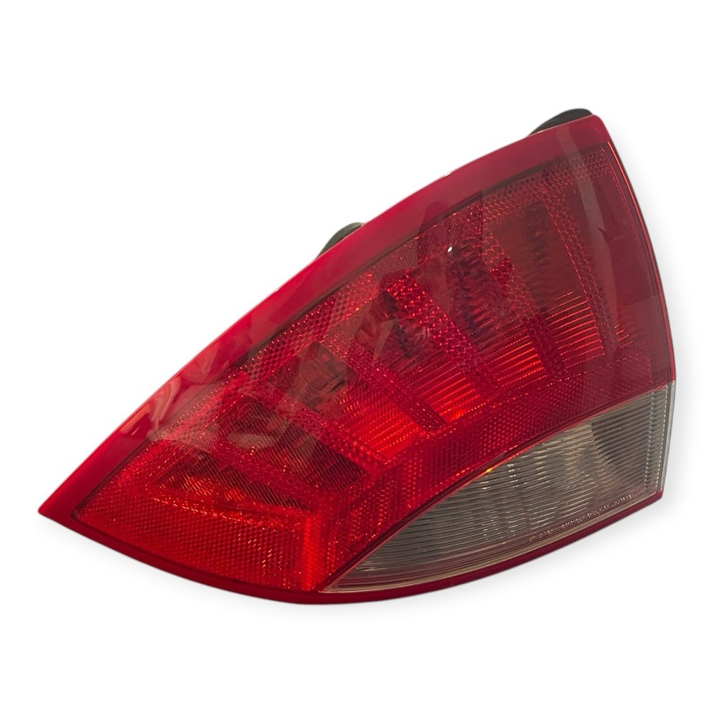 2010 2011 Mercury Milan LH Driver Tail Light, Tested, Working