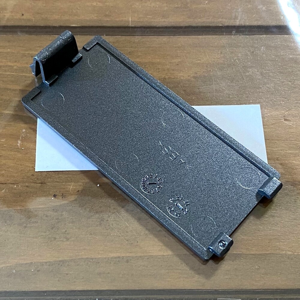 BOSSgenuine Battery Cover Lid Metronome 059#