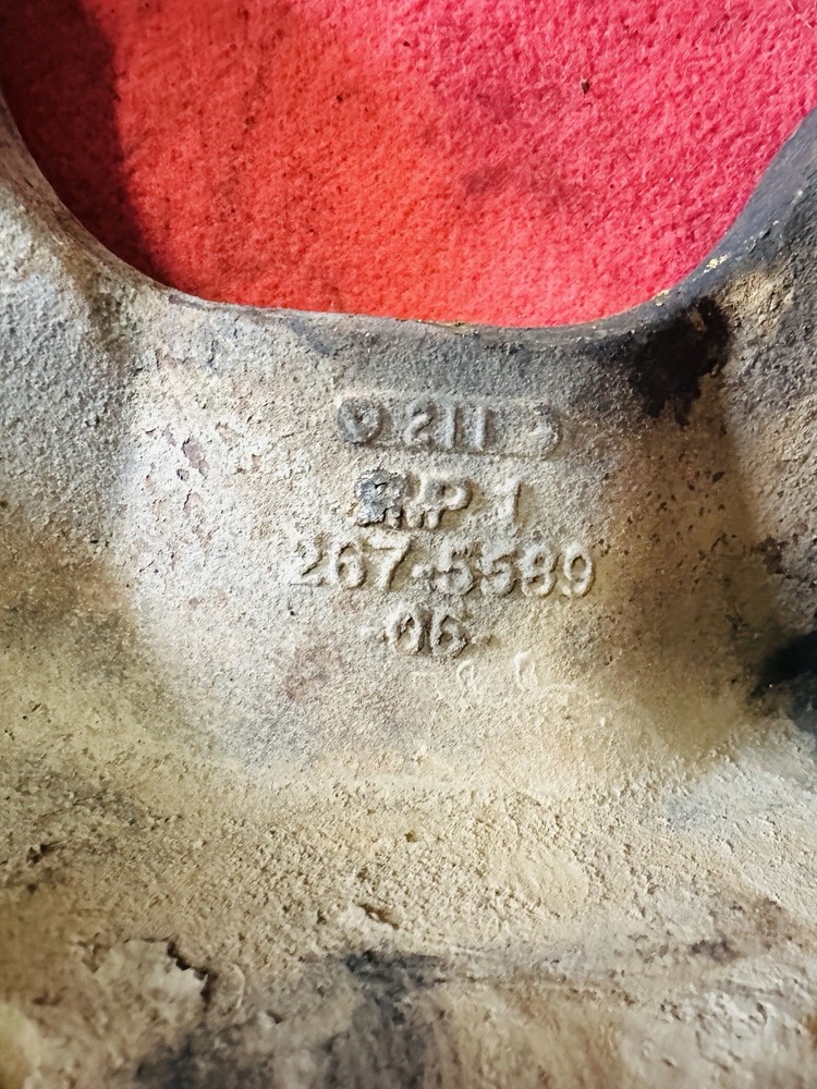 Caterpillar C13 Front Engine Mount