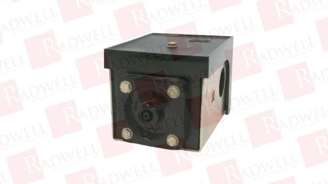KMC CONTROLS CCE-1002 / CCE1002 (NEW NO BOX)