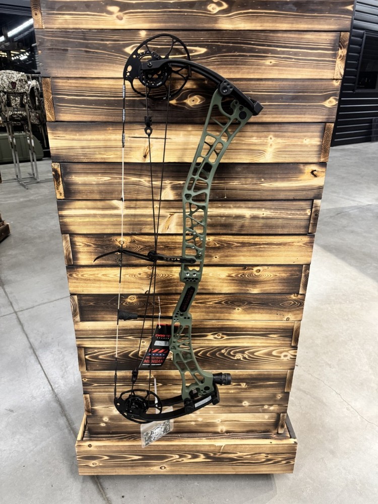 Darton Sequel 33 ST2