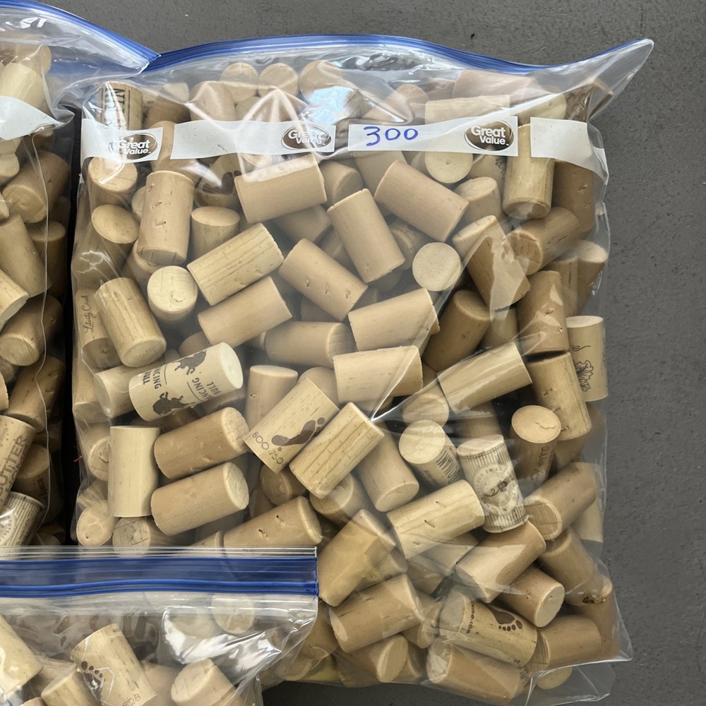 synthetic wine corks 300 Count