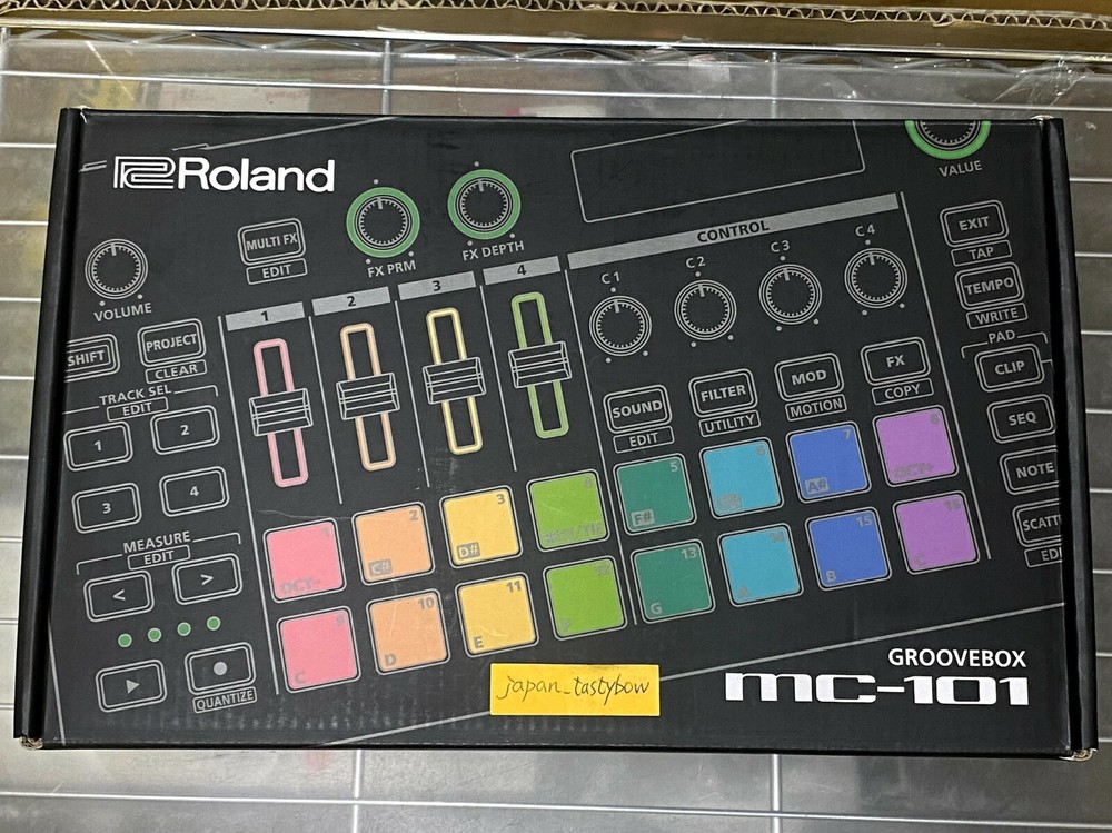 Roland / MC-101 GROOVEBOX AIRA