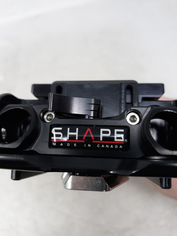 SHAPE Compact Revolt Shoulder Baseplate