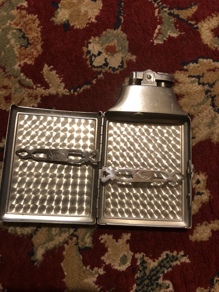 Vintage Ronson Cigarette Case and Lighter