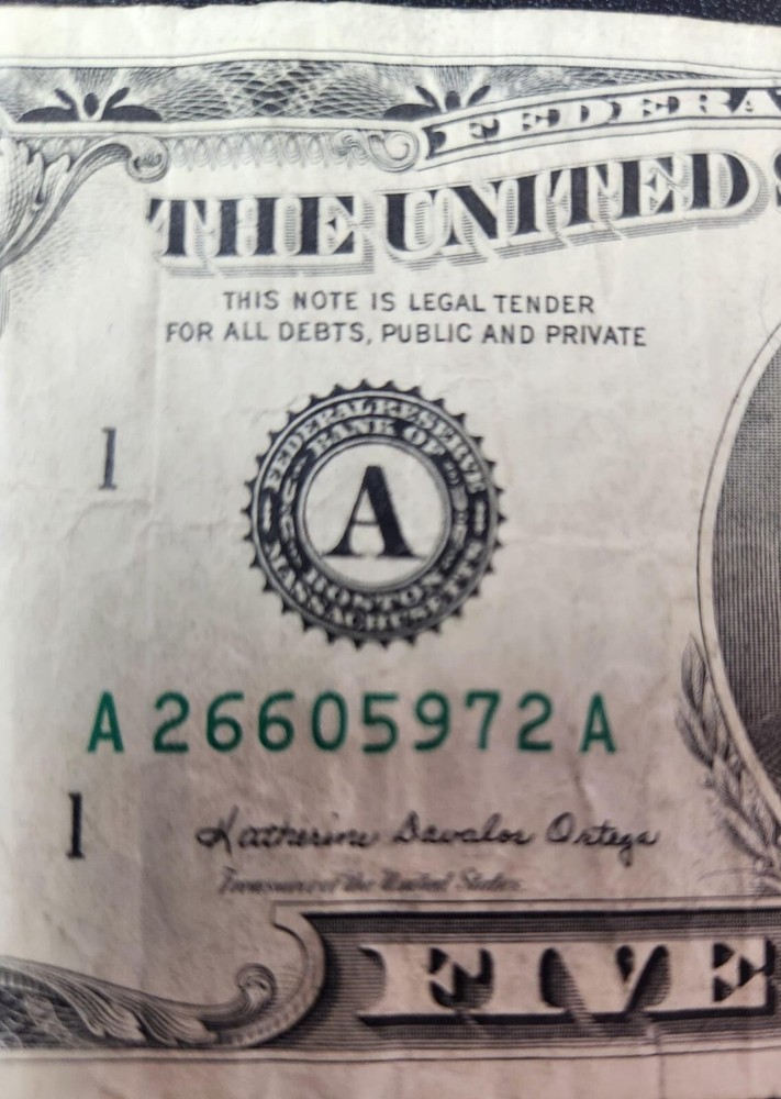 1985 5 dollar bill Miscut ERROR