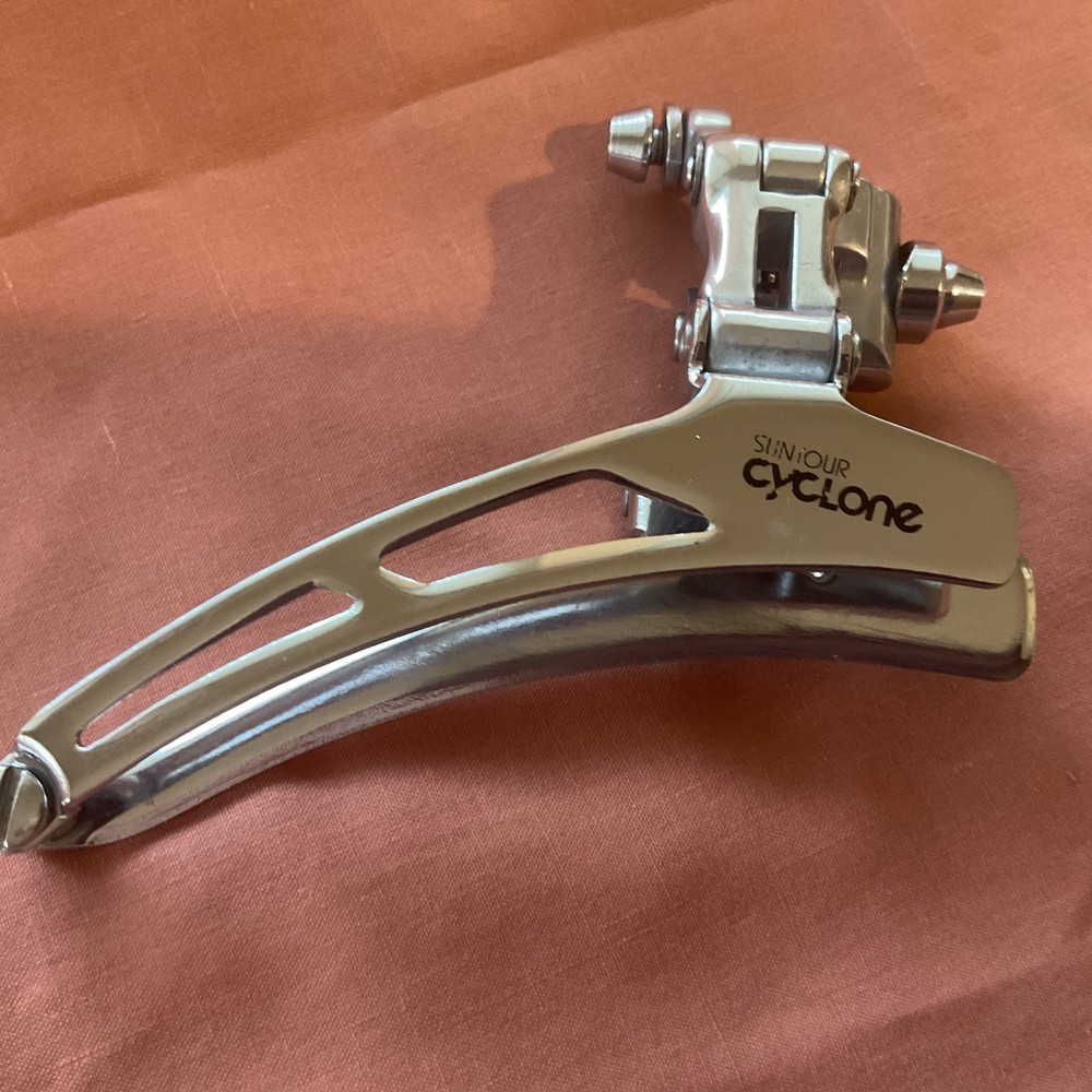 Suntour Cyclone Vintage Front Derailleur Braze-On Bottom Pull