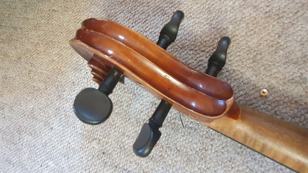 Nice old 4/4 Maggini Violin violon nicely flamed, needs some service