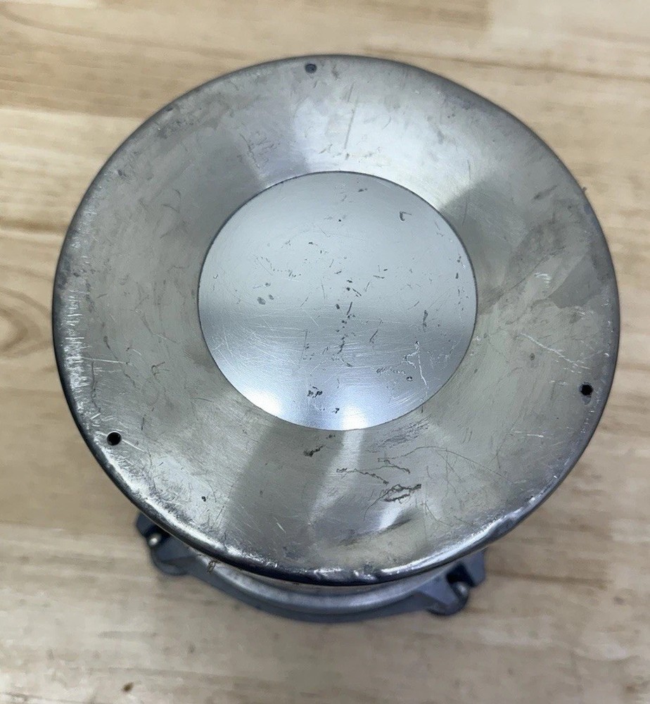 Binks SG2 Plus Pressure Cup Model 80-651 2 Quart Only D