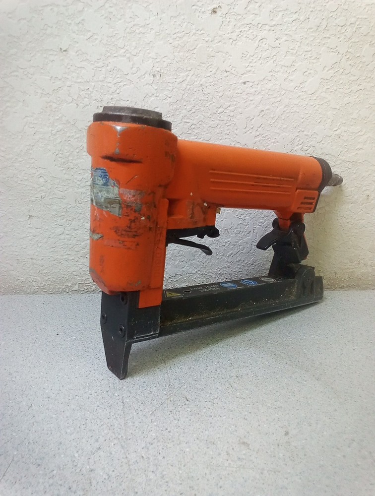 Fasco Air Driven Fastener Tool Nailer (00007331)
