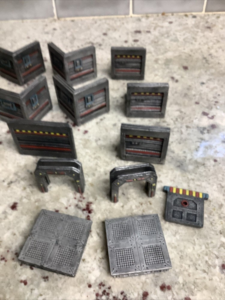 Dwarven Forge Sci-Fi Set Starter Set VG