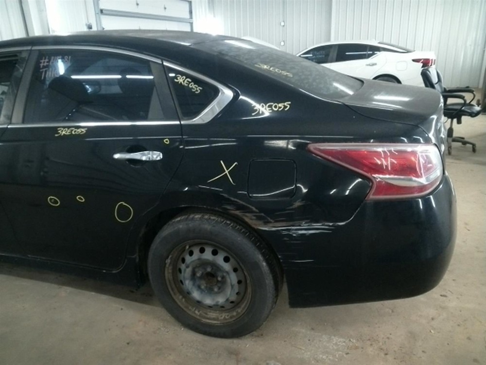ALTIMA 2013 Fuse Box Cabin 104851254