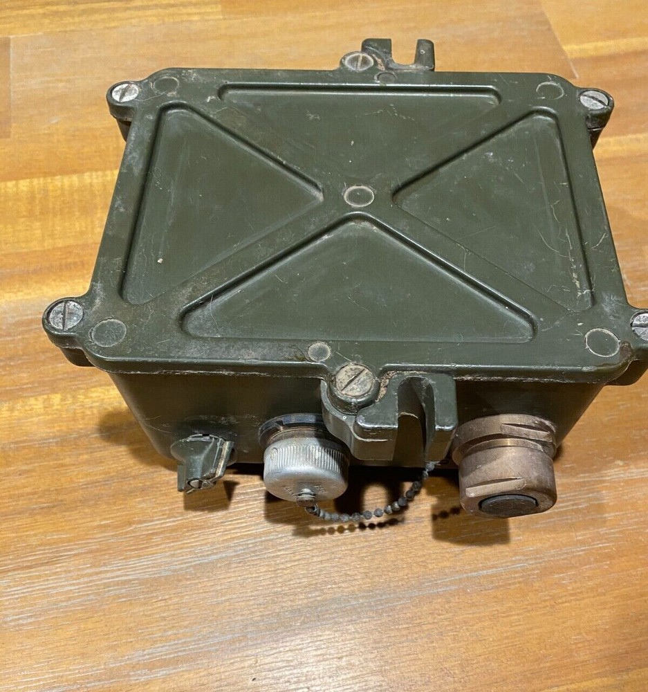 US Army signal Corps Radio Control Box