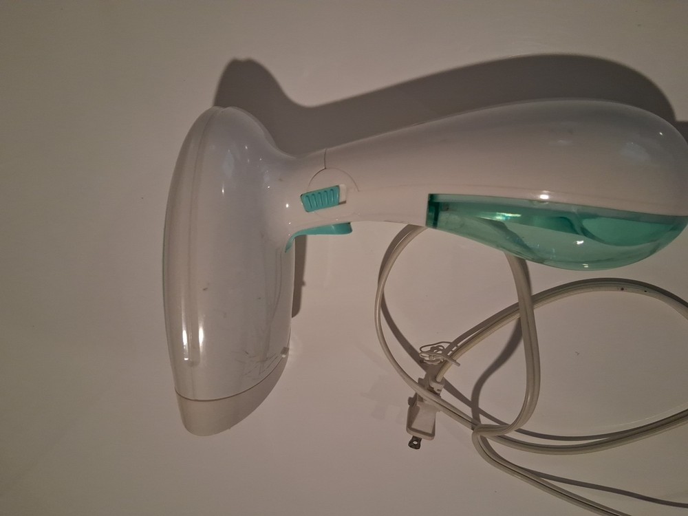Essential Portable Steamer