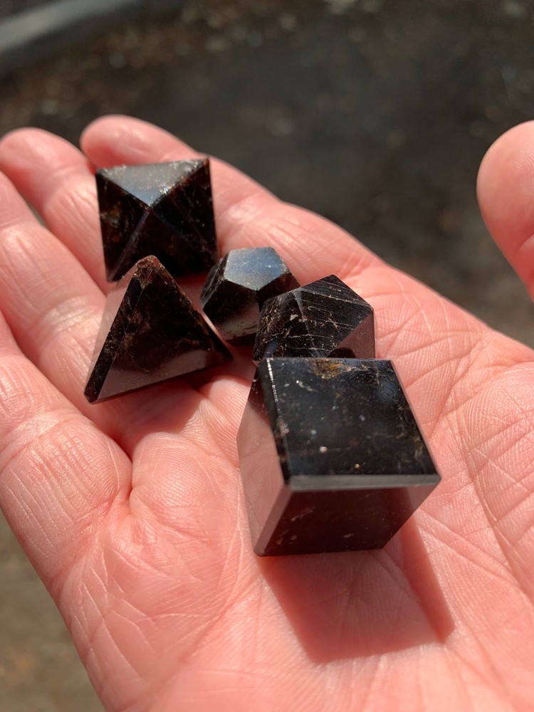 GARNET PLATONIC SOLIDS GEOMETRY SET, RUBY GARNET PLATONIC SOLIDS SET