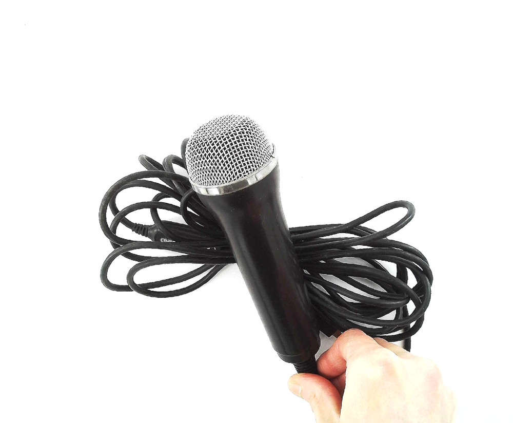 USB Wired Dynamic Microphone – Handheld Karaoke Mic – Black