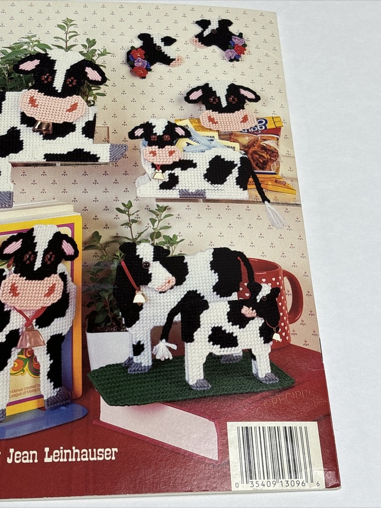 ASN Cows Shelf Sitter Recipe Holder Tissue Box Plastic Canvas Pattern 3096