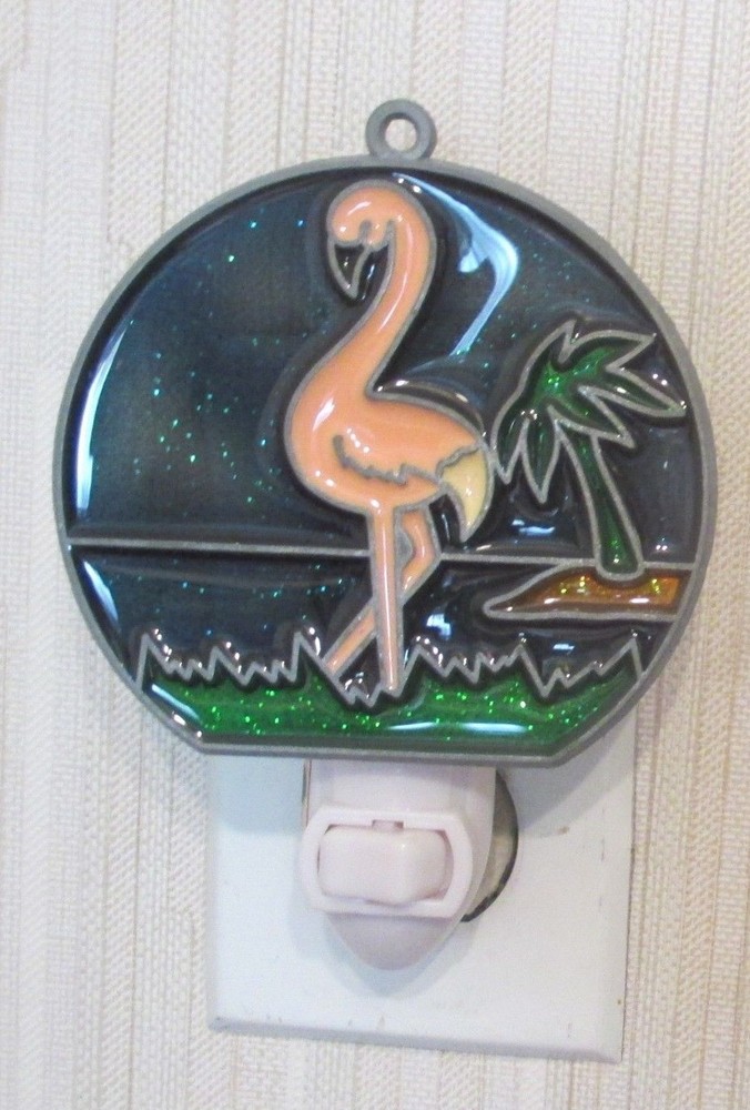 FLAMINGO NIGHTLIGHT (BIRD SUNCATCHER LIGHT)