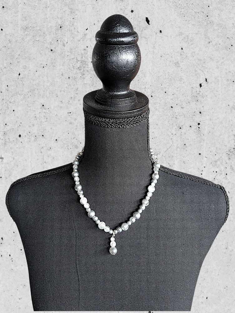 Regal Silver Necklace