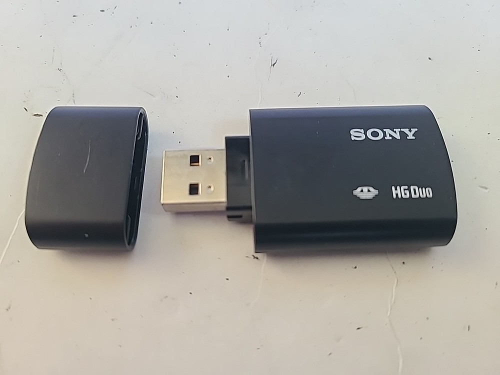 Genuine SONY MSAC-UAH1 Memory Stick PRO-HG Duo USB Adaptor Card Reader - EUC