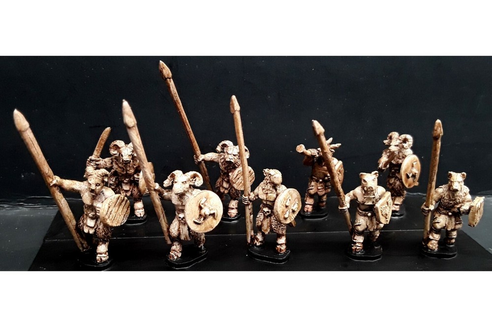 15mm Fantasy Beastmen with Spears & Shields (16 figures)