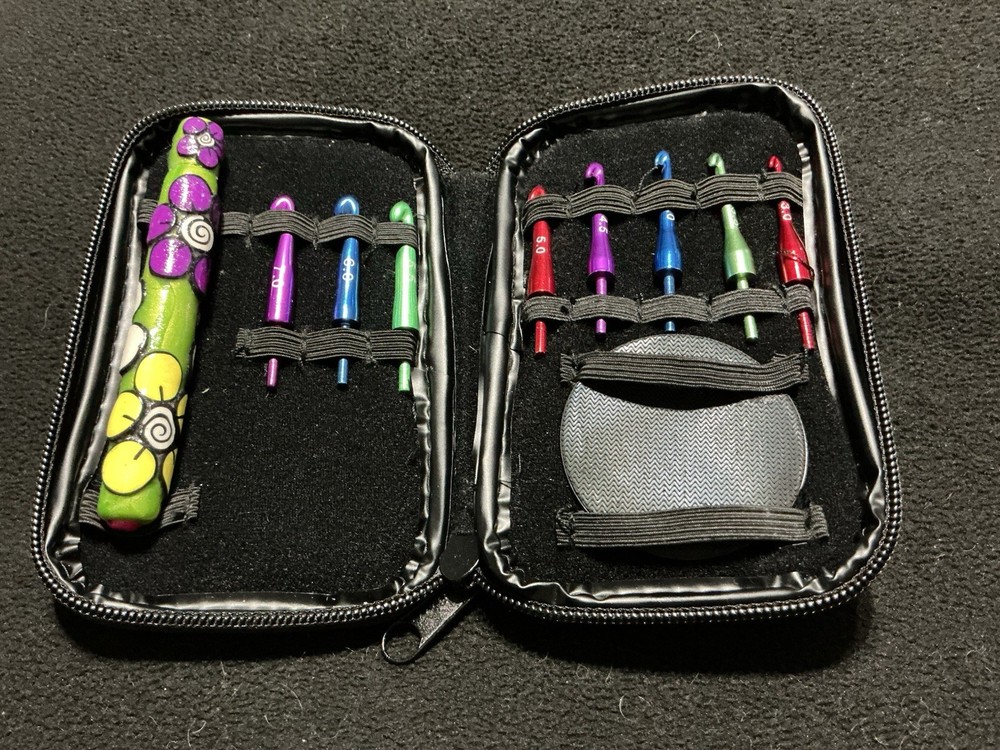 Interchangeable Polymer Clay/Aluminum Handle Crochet Set