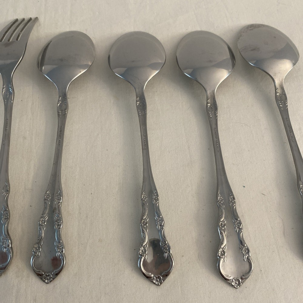 Select Stainless Flatware Korea Rose 20 Pieces Replacement Floral Flowers